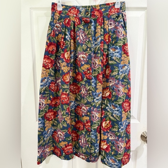 Susan Bristol Dresses & Skirts - VTG Susan Bristol Floral Midi Button Front Skirt Pockets 100% Cotton Cottagecore